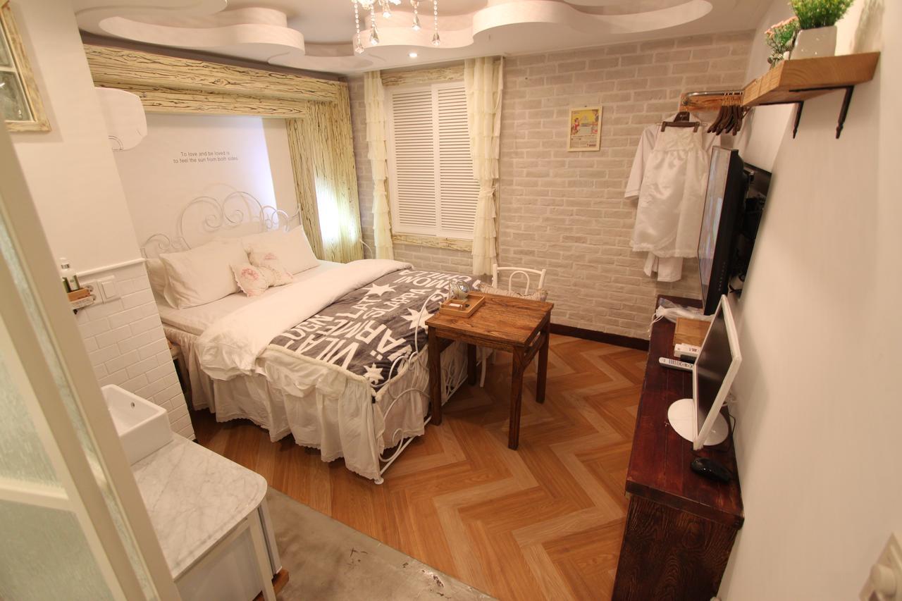 February Hotel Hwanggeum 大邱 外观 照片