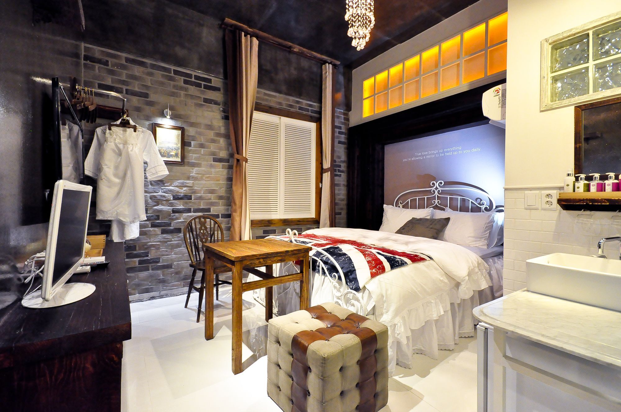 February Hotel Hwanggeum 大邱 外观 照片