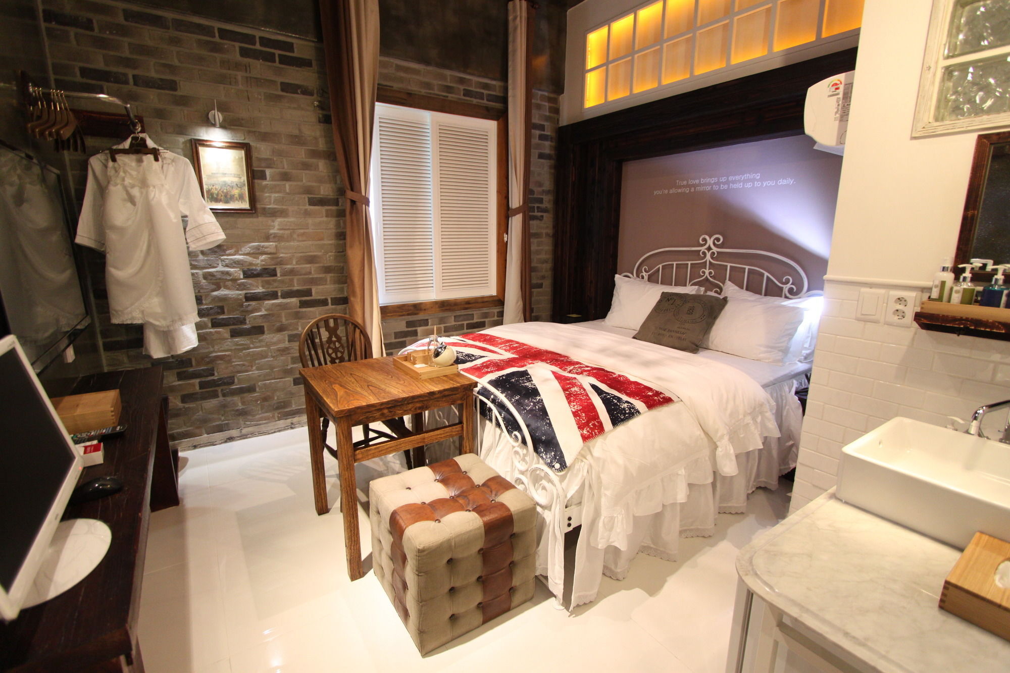 February Hotel Hwanggeum 大邱 外观 照片